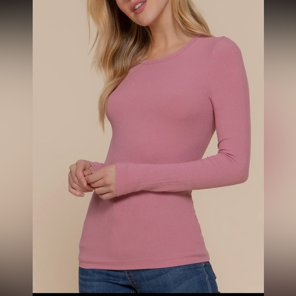 ShopEvelynne Tops - ShopEvelynne Pink Long Sleeve Crew Neck Rayon Rib Knit Tee